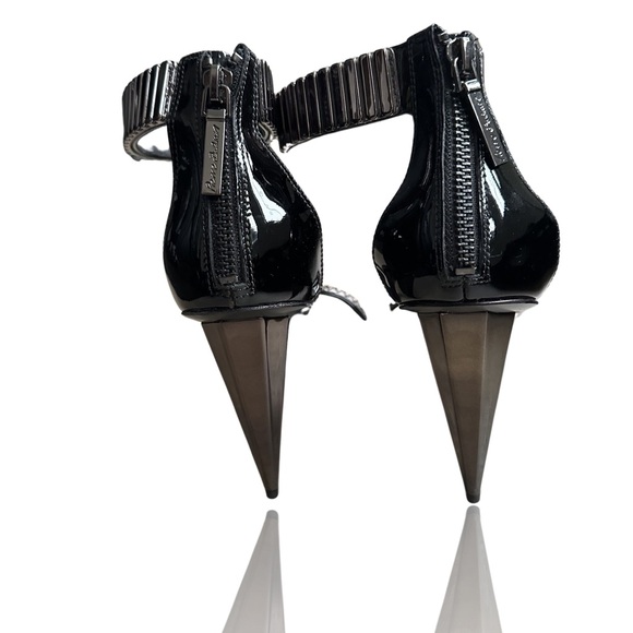 Pierre balmain worn once sandals size 40 - Picture 3 of 3